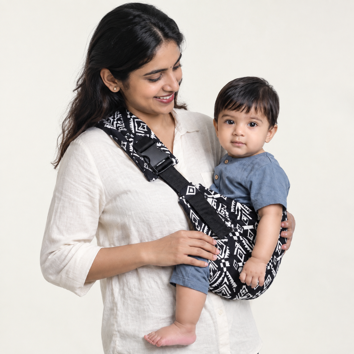 TinyNest™ Hands-Free Baby Carrier